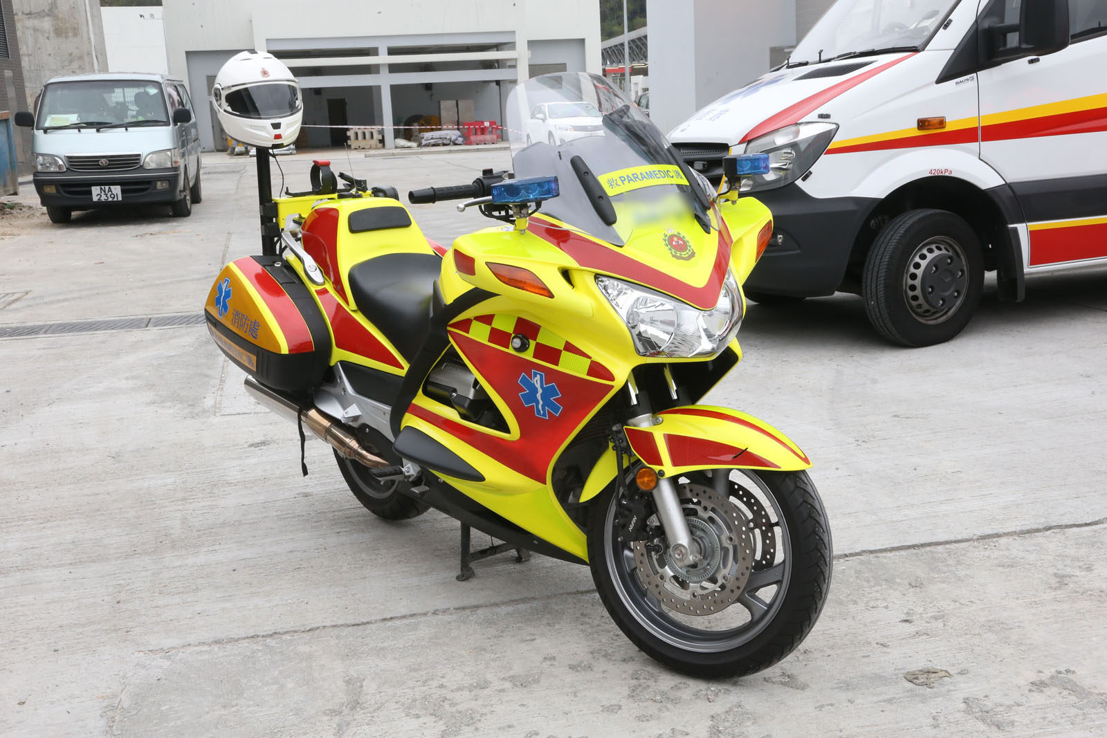 相片 1: 消防處急救醫療電單車