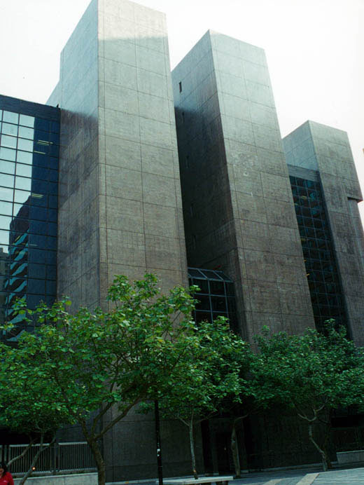 相片 2: 沙田裁判法院大樓