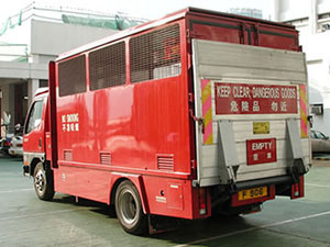 相片 3: 消防處危險品車輛