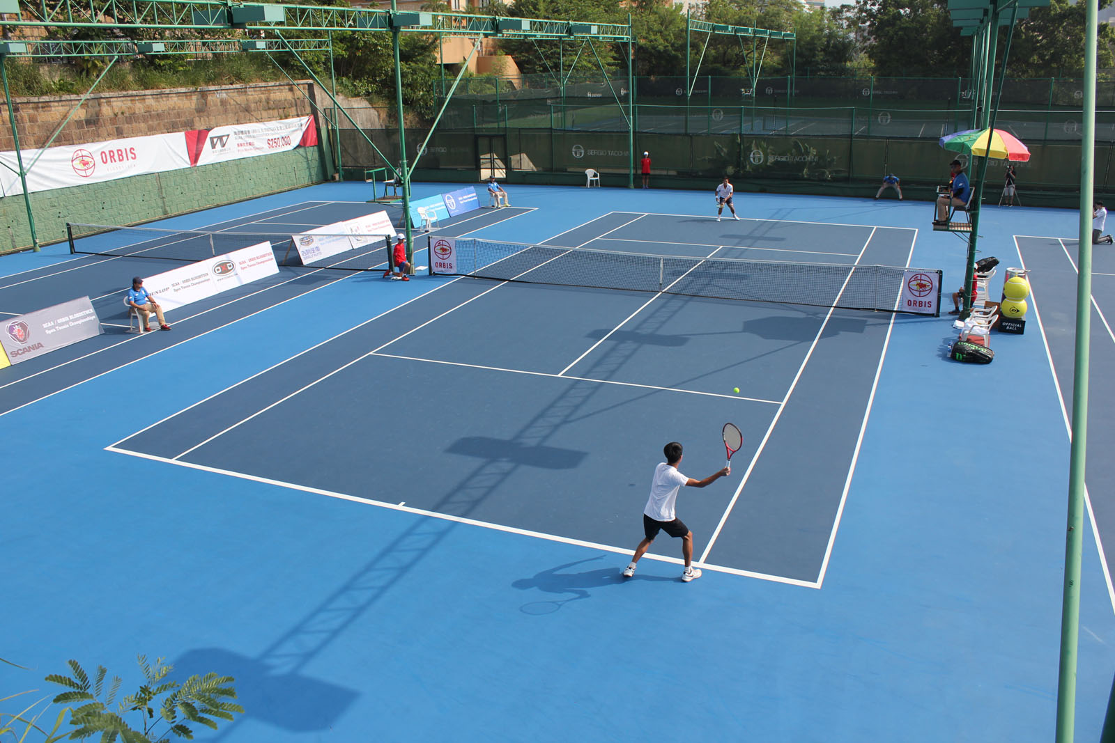 相片 1: 南華體育會九龍網球中心