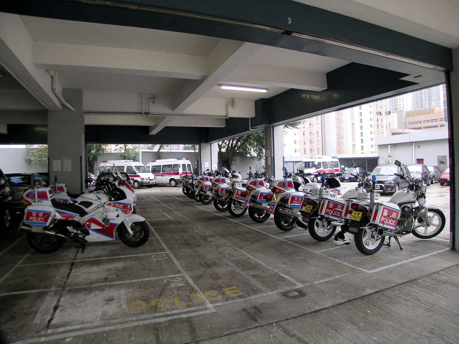 相片 5: 香港警務處小瀝源報案中心