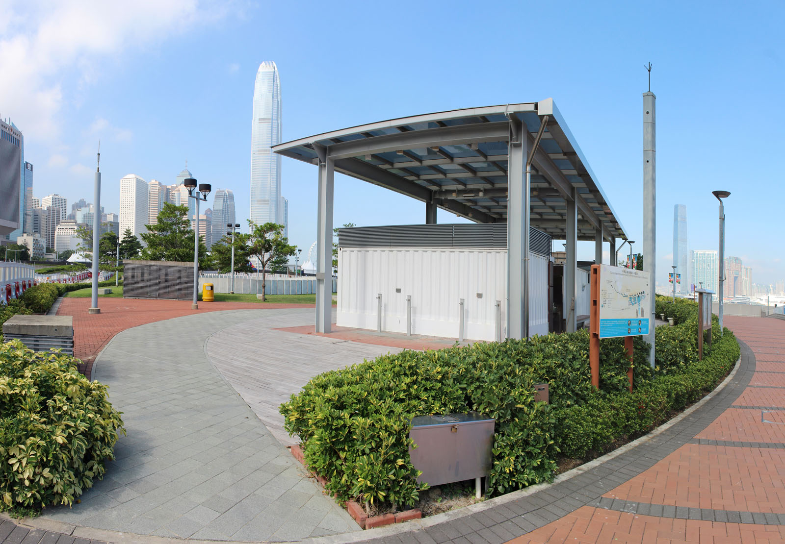 相片 1: 中西區海濱長廊(中環段)寵物公園